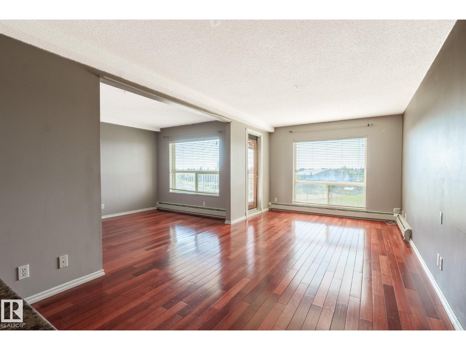 #418 17404 64 AV NW - 5