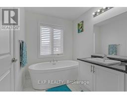 6 Frederick Pearson Street, East Gwillimbury, ON L9N0R9 Photo 15