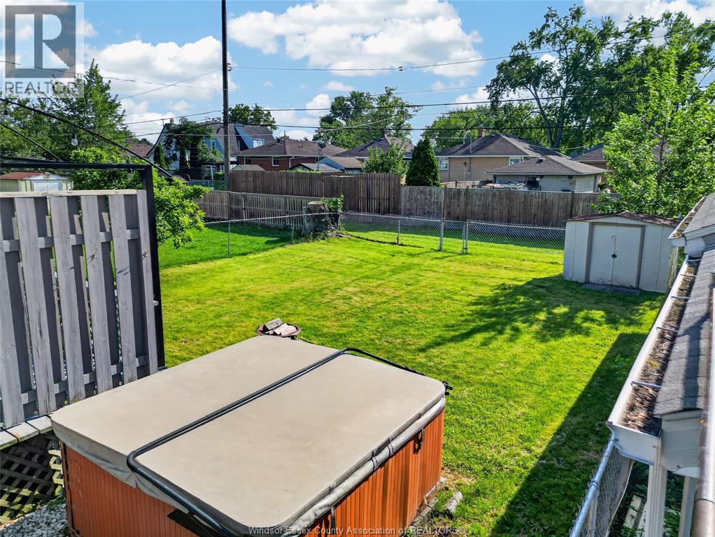 1953 FRANCOIS ROAD - 39
