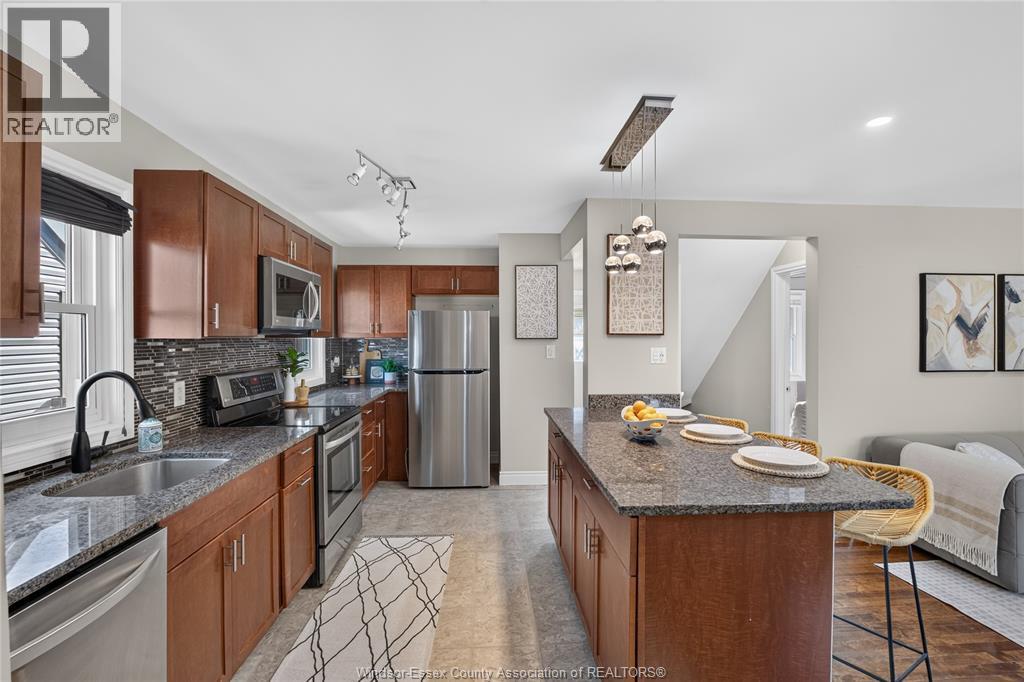 1953 FRANCOIS ROAD - 12
