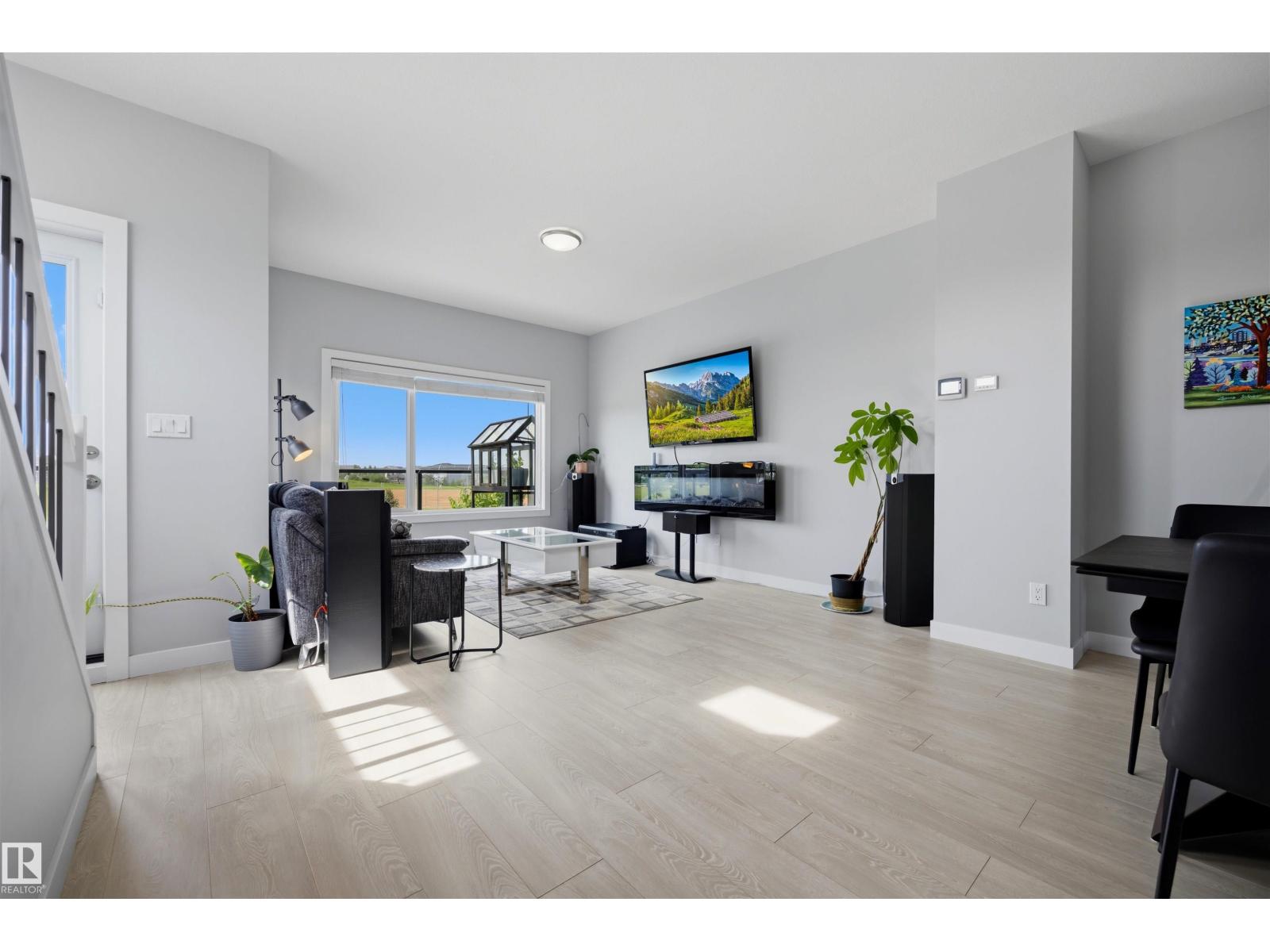 1119 KESWICK DR SW - 17