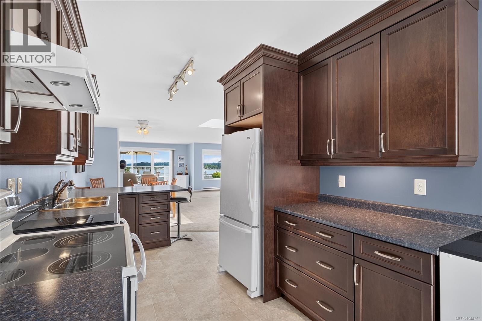 #113 330 Dogwood St - 8