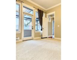1664 King George Boulevard, Surrey, BC V4A4Z8 Photo 18