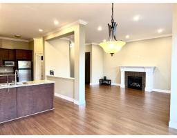 1664 King George Boulevard, Surrey, BC V4A4Z8 Photo 8