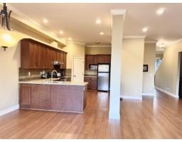 1664 King George Boulevard, Surrey, BC V4A4Z8 Photo 7