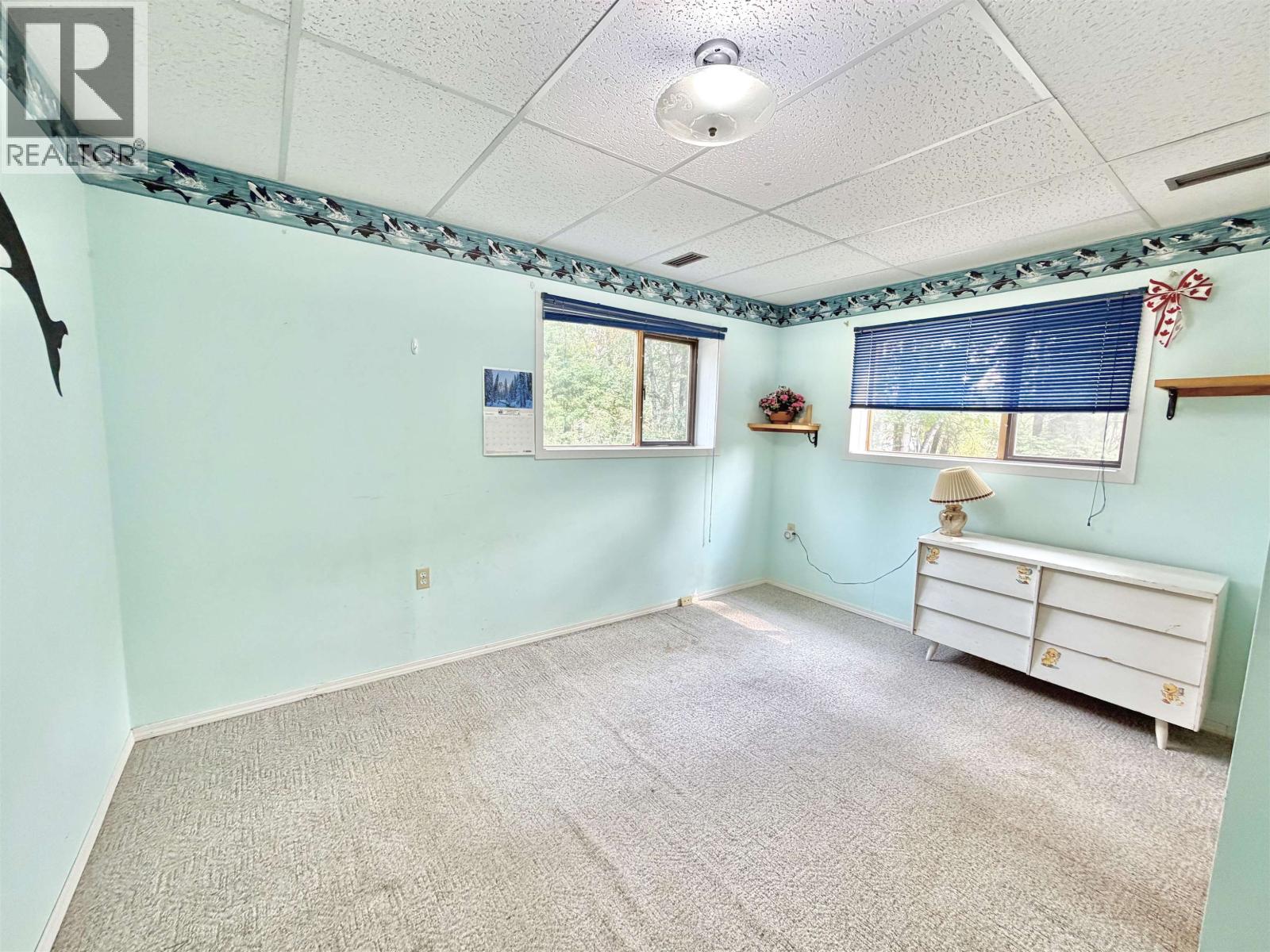 816 ROBERTS DRIVE - Image 18