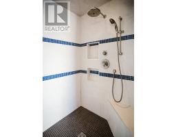 6177 Regina Terrace, South End, NS B3H1N4 Photo 32