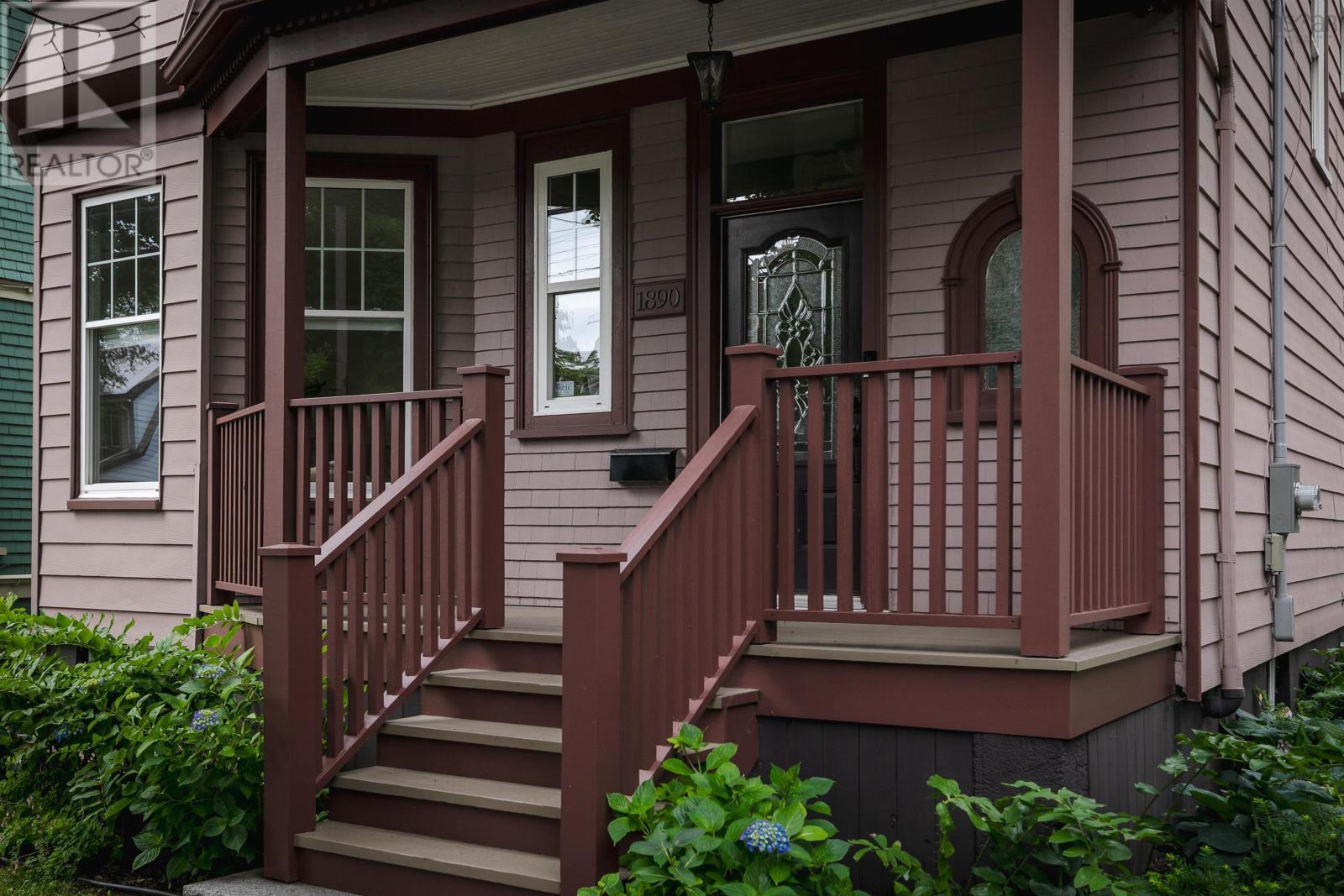 1890 Vernon Street, Halifax — photo 2