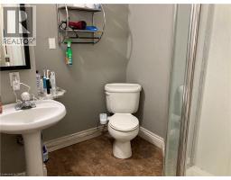 Laundry room - 720 Brookmill Place, Waterloo, ON N2V2P1 Photo 13