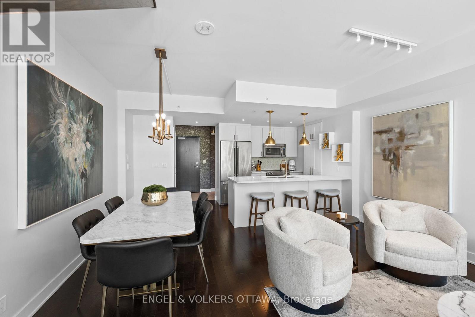 #110 1035 BANK STREET - Image 13