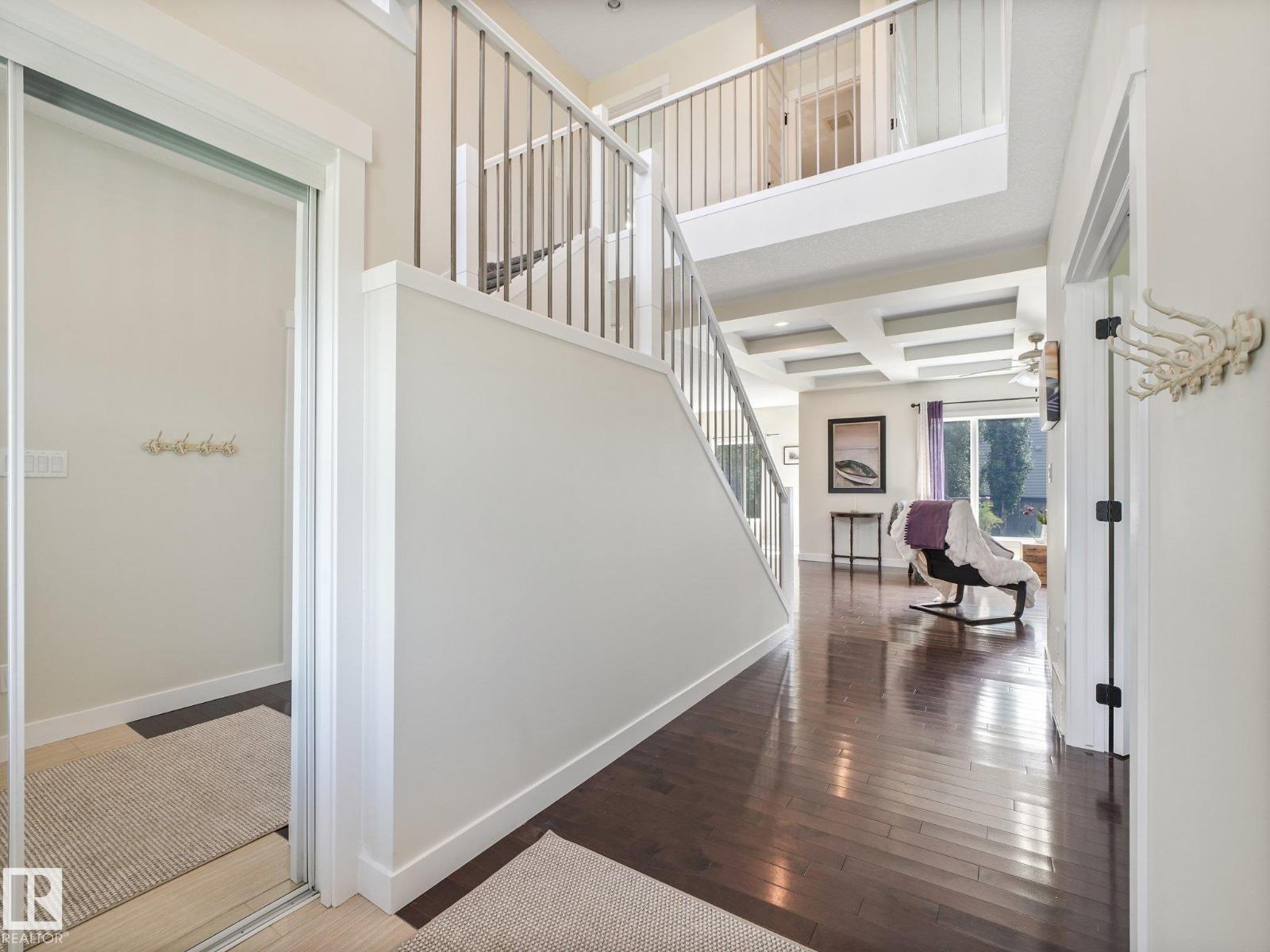 30 SHOREWOOD CR - 16