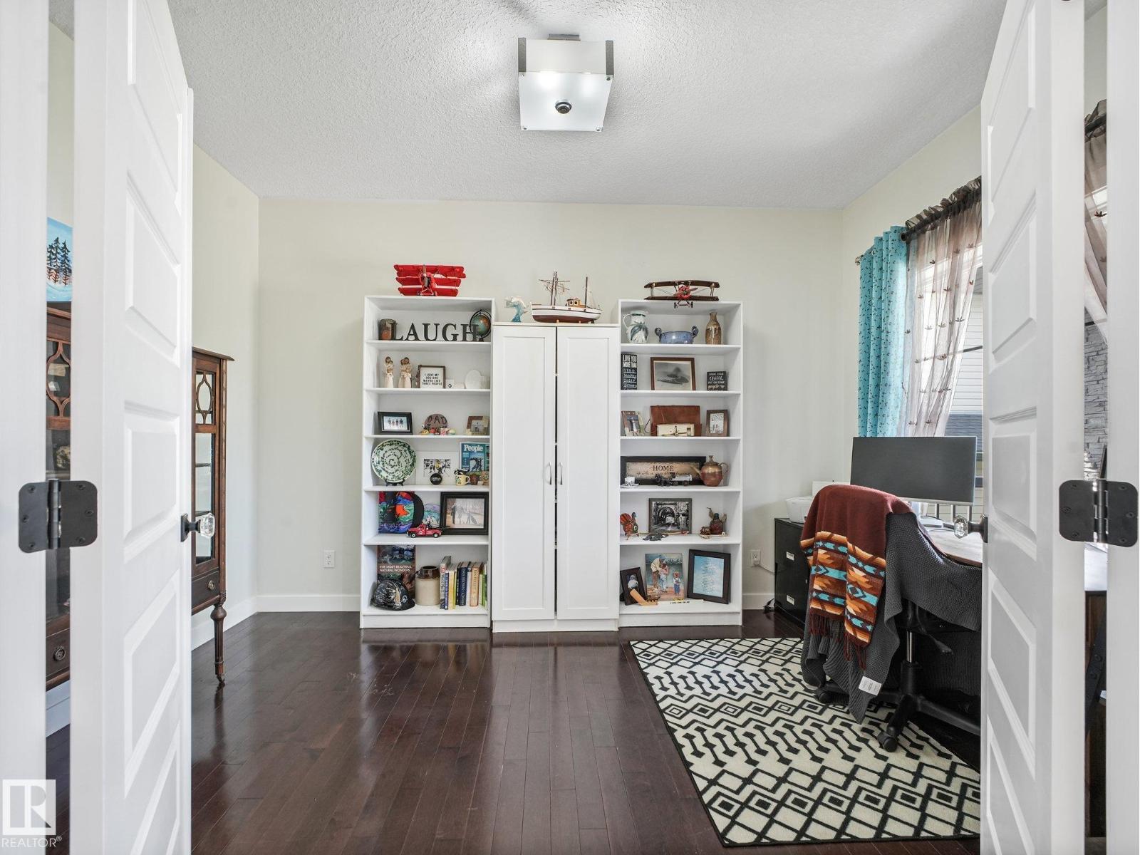 30 SHOREWOOD CR - 17