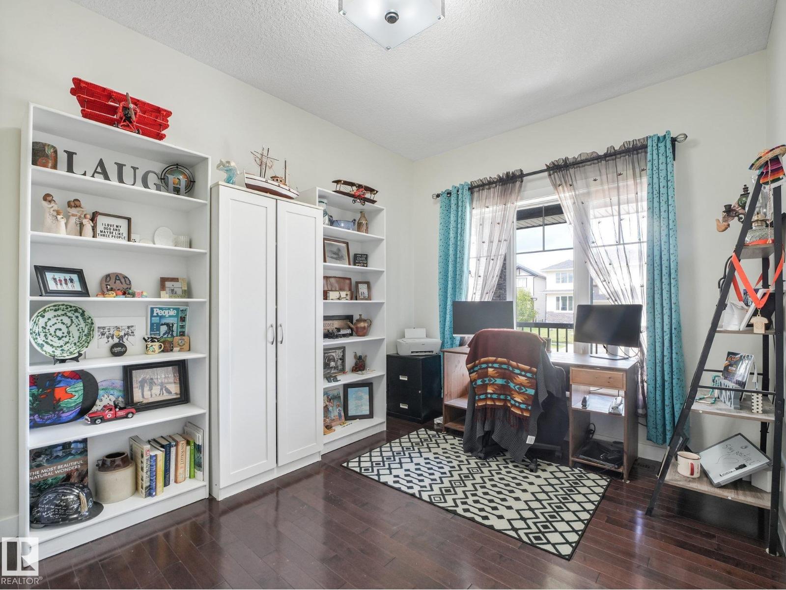 30 SHOREWOOD CR - 18