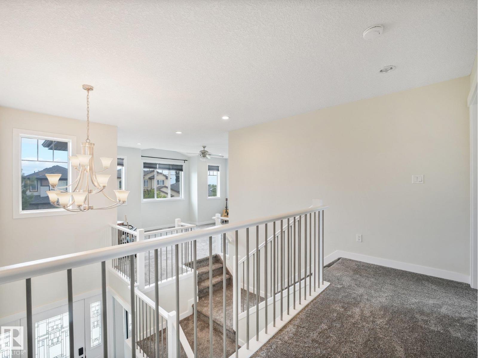 30 SHOREWOOD CR - 44