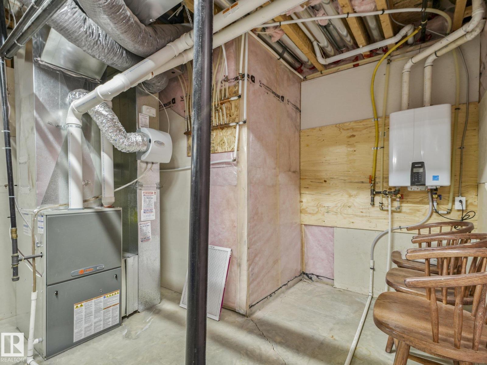 30 SHOREWOOD CR - 60