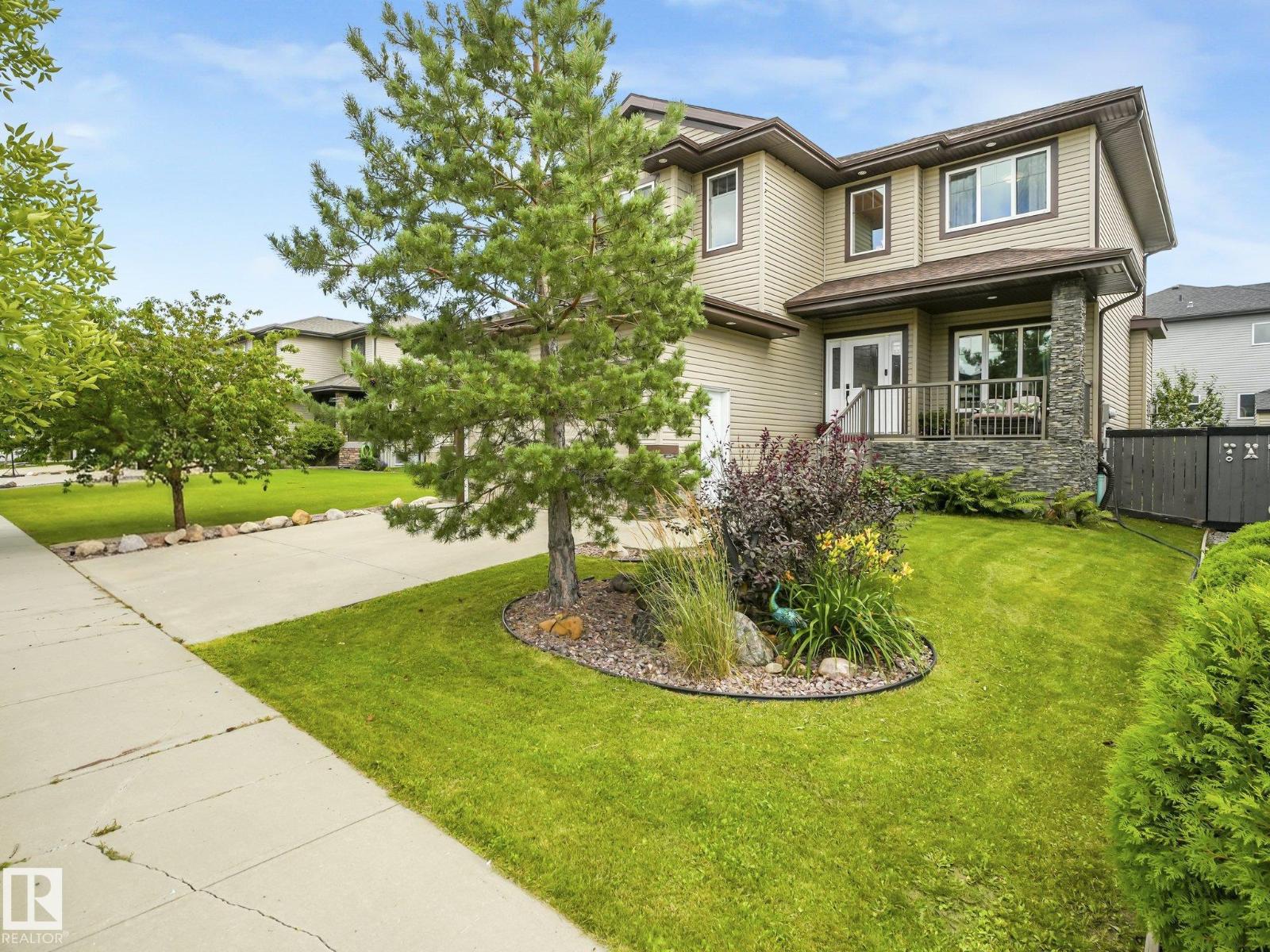 30 SHOREWOOD CR - 64
