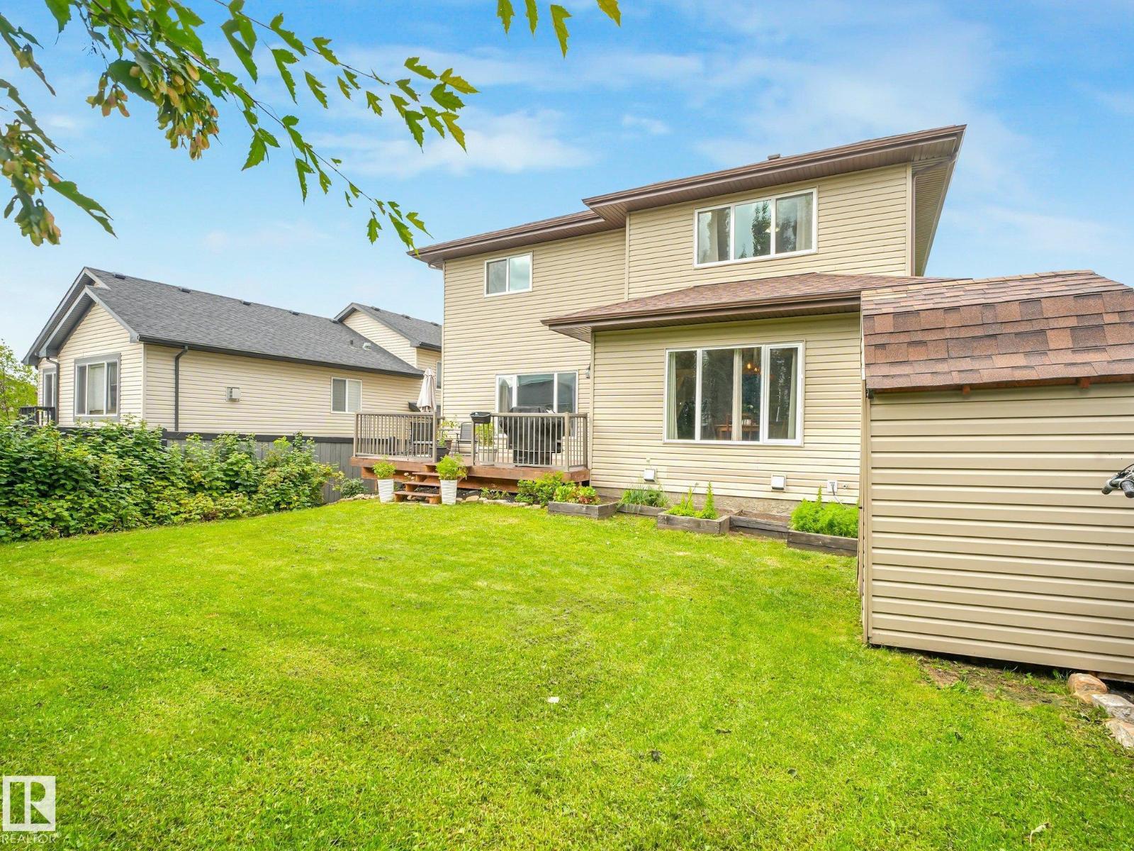 30 SHOREWOOD CR - 66