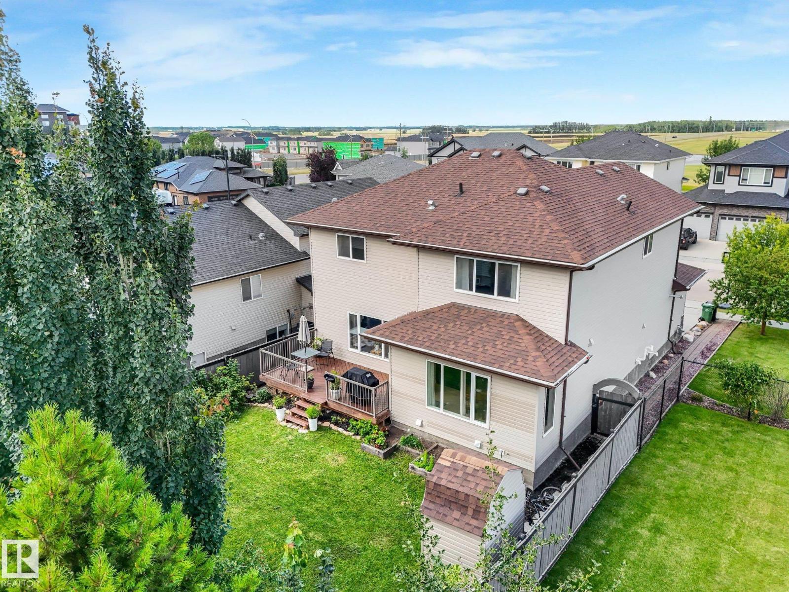 30 SHOREWOOD CR - 70
