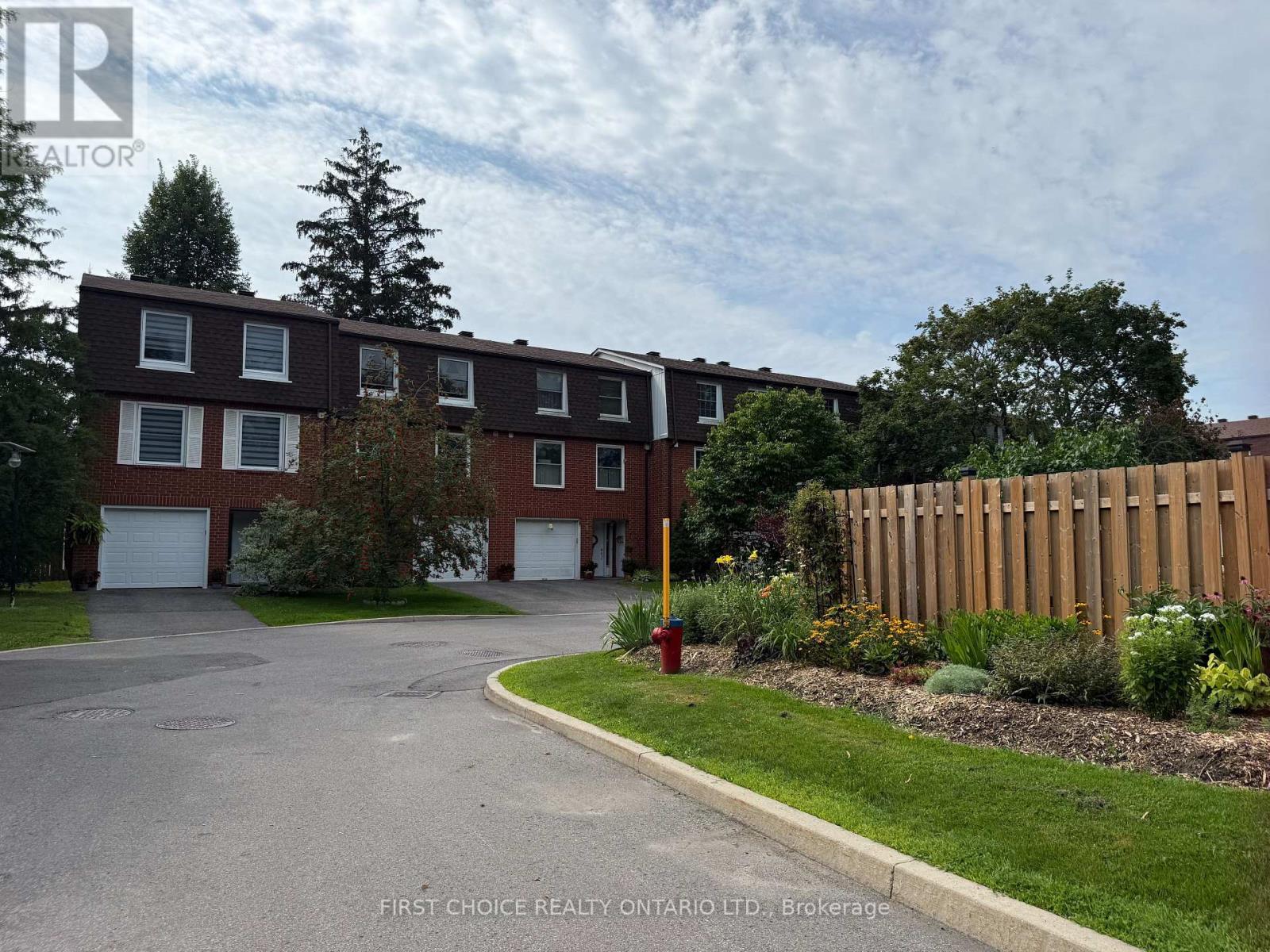 4 Bed, 3 Bath House for Sale in Ottawa – 32 APPLEBY PRIVATE N, Ottawa – MLS# X13653532 - Image 30