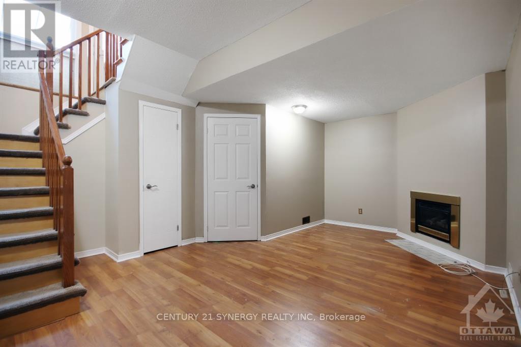 3 Bed, 3 Bath House for Rent in Ottawa – 532 POCONO CRESCENT, Ottawa – MLS# X13653580 - Image 27