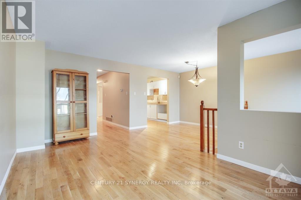3 Bed, 3 Bath House for Rent in Ottawa – 532 POCONO CRESCENT, Ottawa – MLS# X13653580 - Image 9