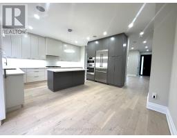 150 Viewmount Avenue, Toronto, ON M6B1T7 Photo 19