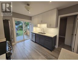 Upper - 141 Phillip Avenue, Toronto, ON M1N3R6 Photo 7