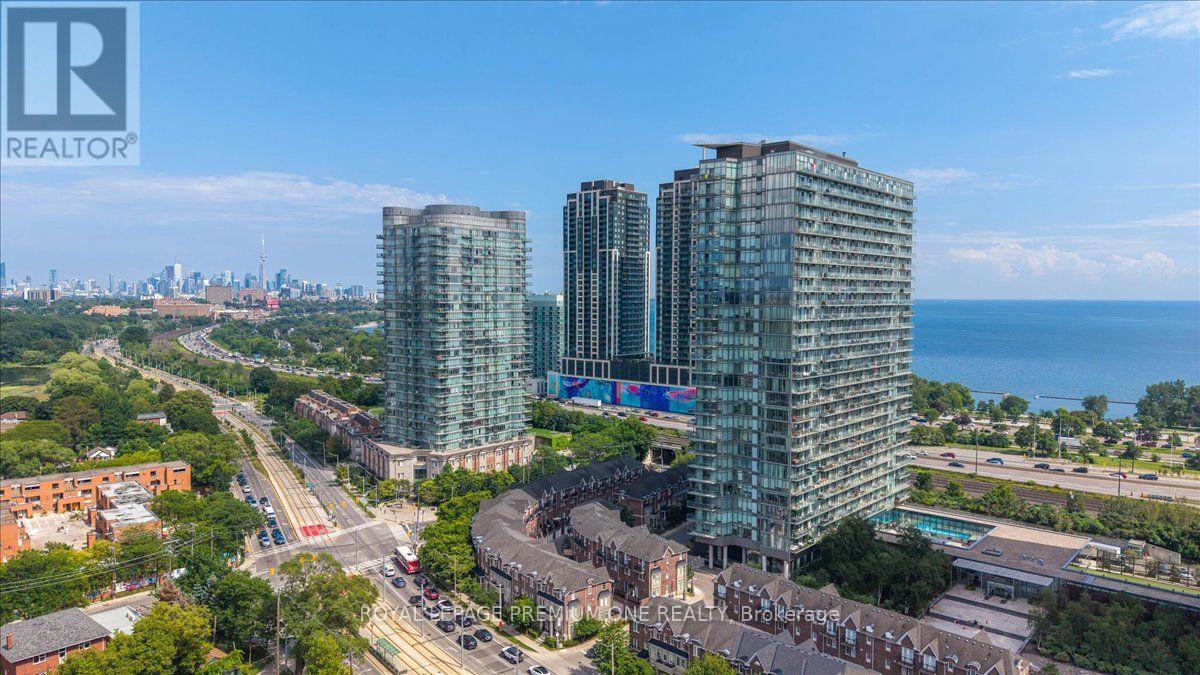 Photo of 103 The Queensway