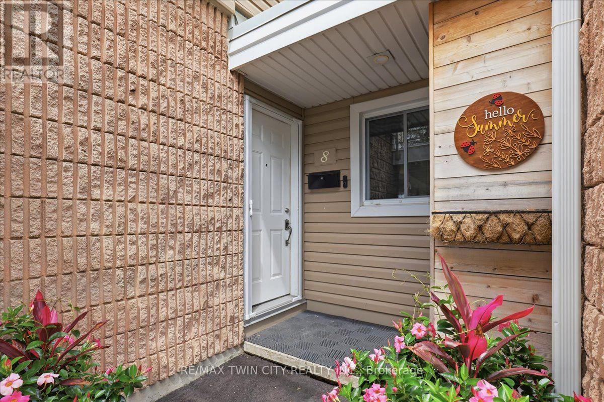 65 GLAMIS ROAD - 24