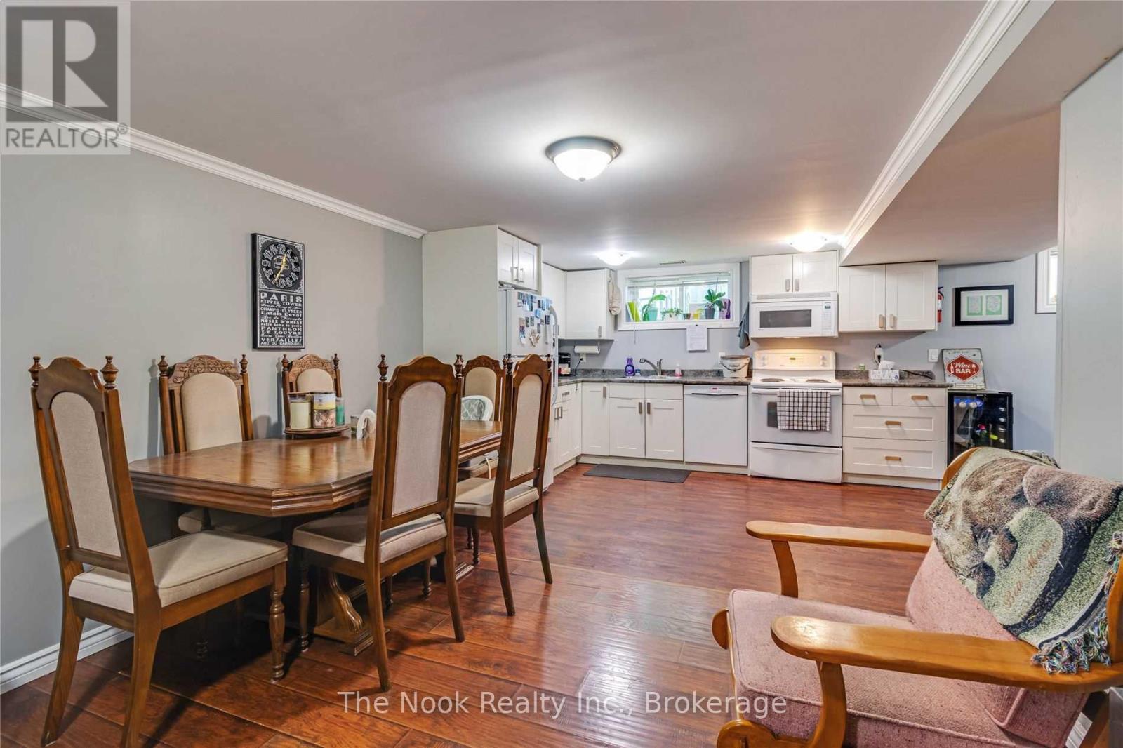 1321 CEDAR STREET - 20