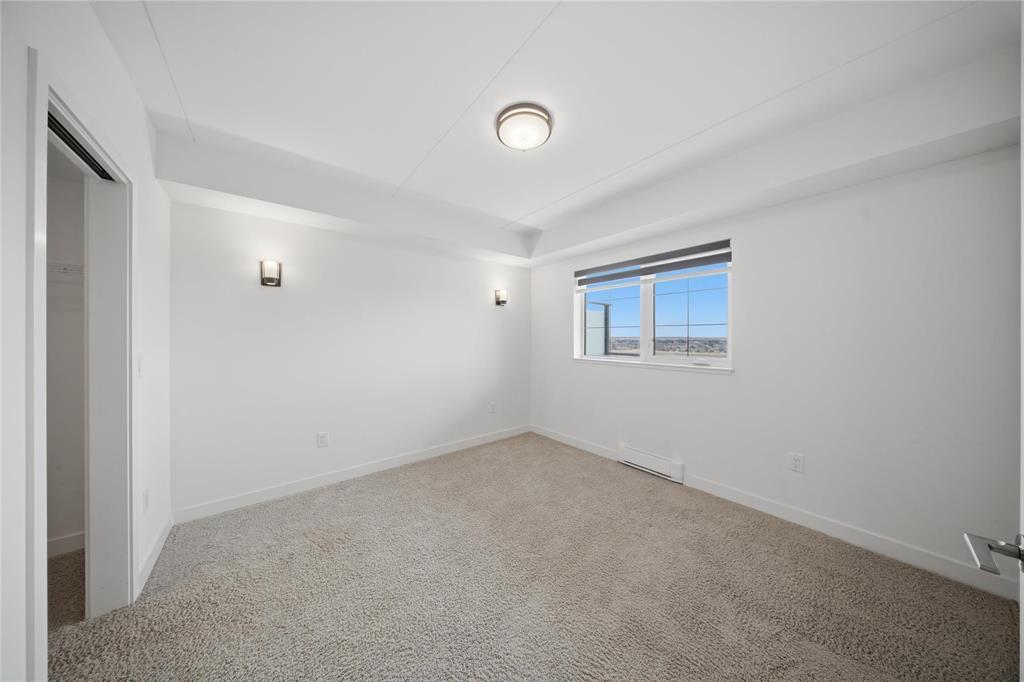 300 Centre Street, Winnipeg, Manitoba, R3Y2A1, Winnipeg, Manitoba — photo 5 of 5