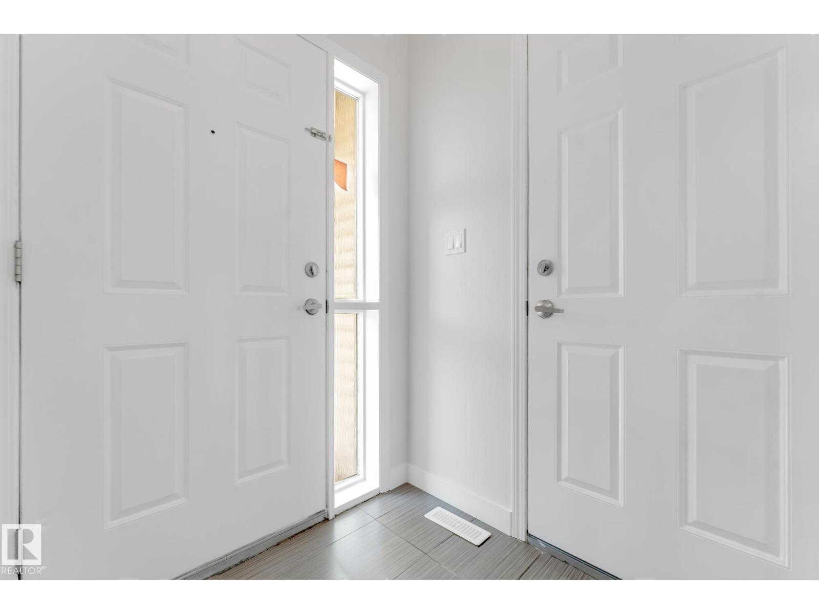 4511 25 AV NW - Image 10