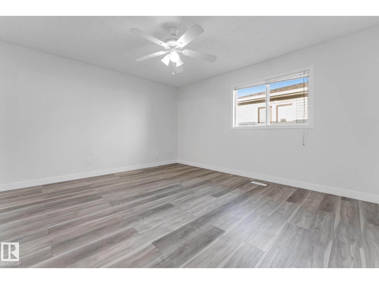 4511 25 AV NW - Image 17