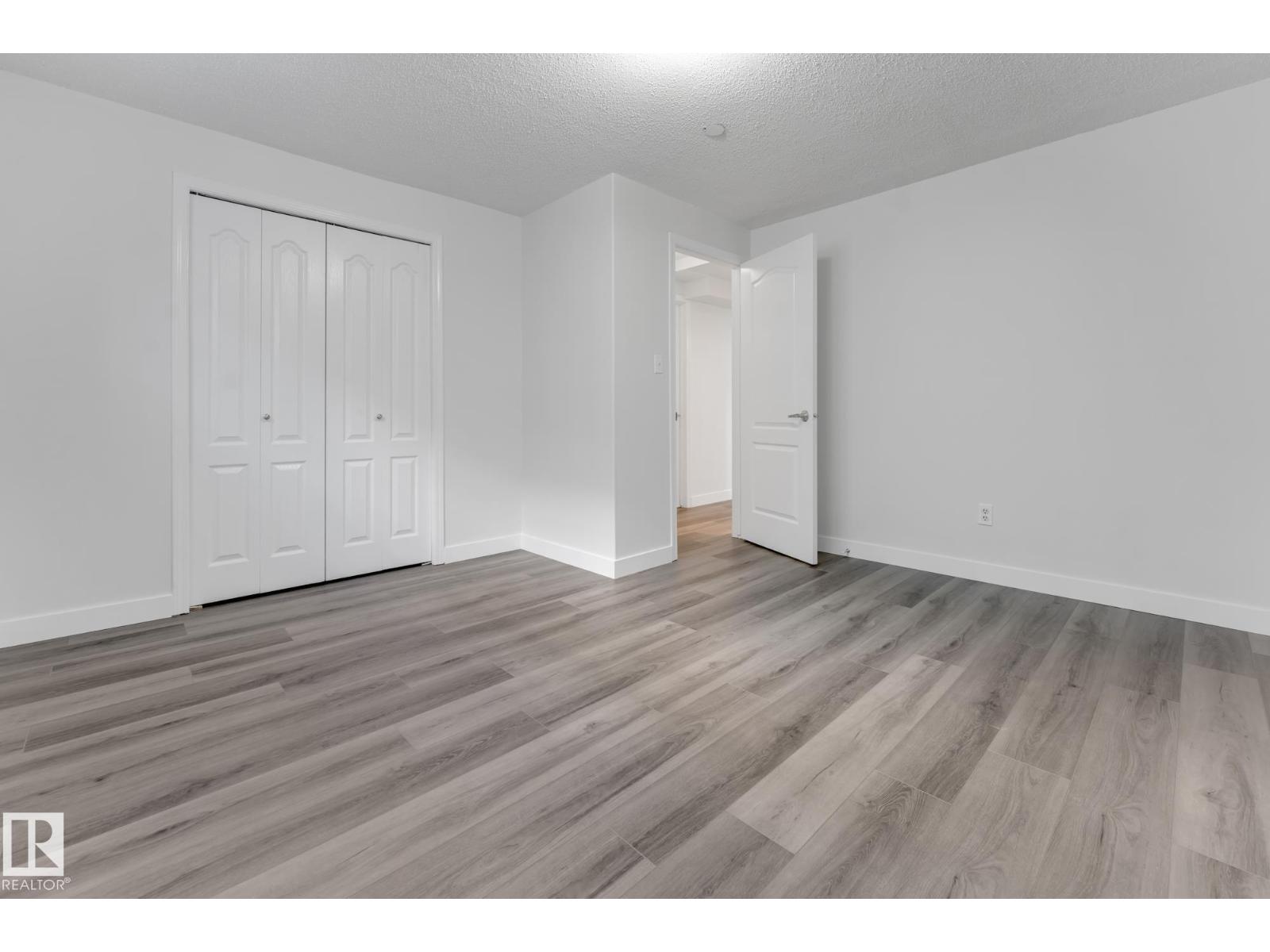 4511 25 AV NW - Image 31