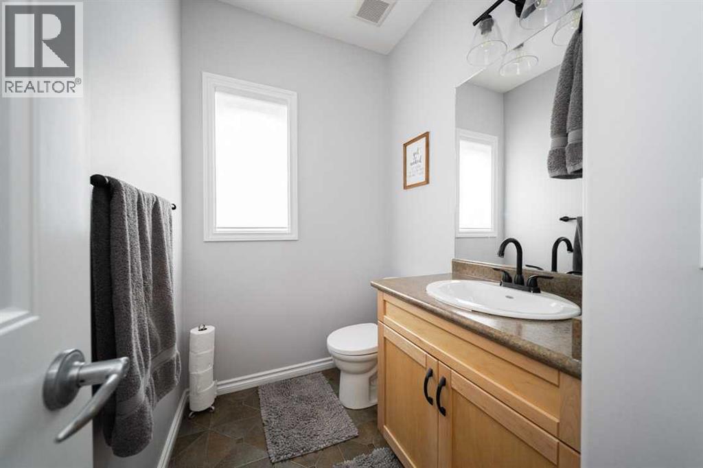 521 Walnut Crescent - Image 14