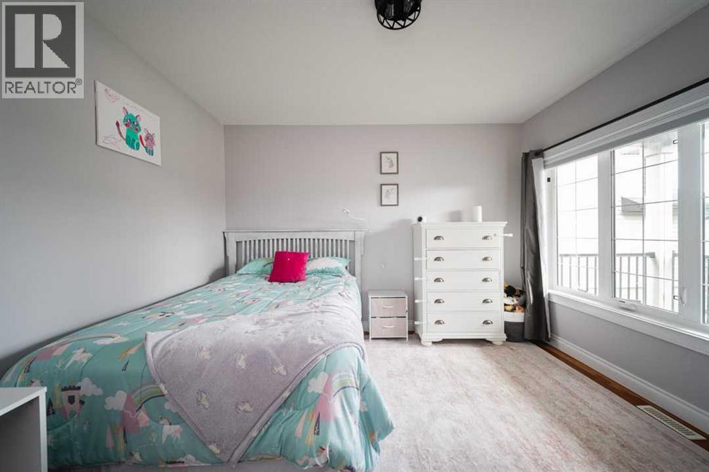 521 Walnut Crescent - Image 18