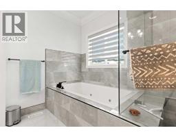 4524 87 Avenue NE - photo 24
