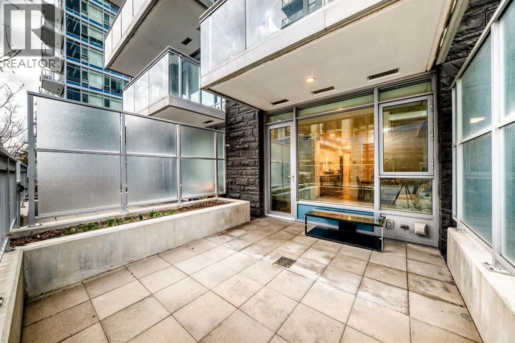 #104 108 Waterfront Court SW - 13