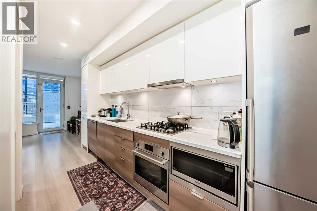#104 108 Waterfront Court SW - 22