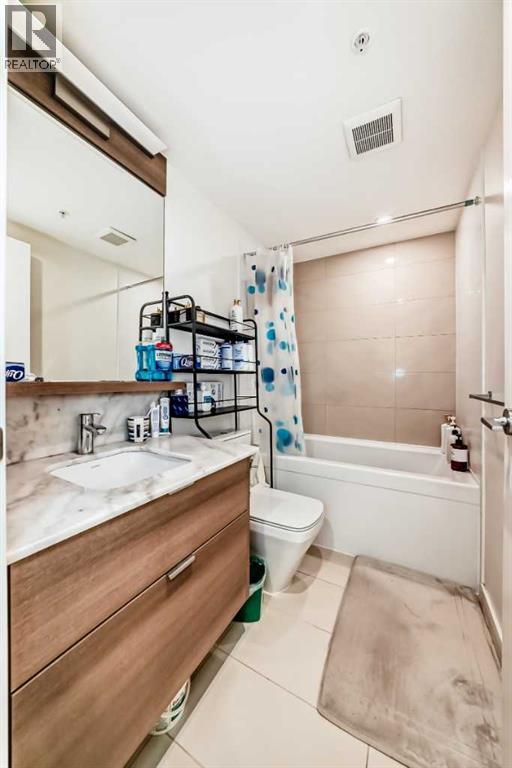 #104 108 Waterfront Court SW - 31