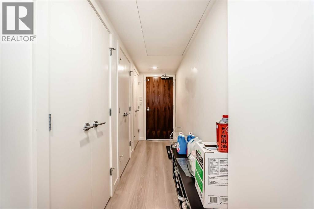 #104 108 Waterfront Court SW - 35