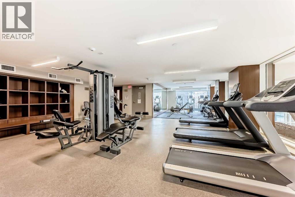 #104 108 Waterfront Court SW - 37