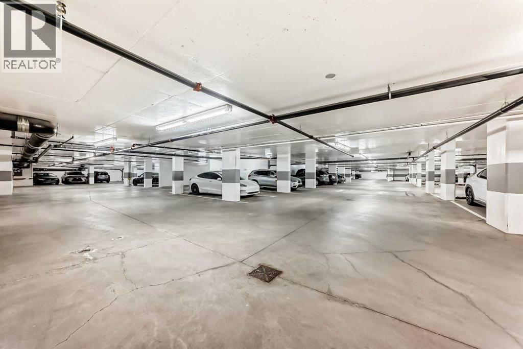 #104 108 Waterfront Court SW - 39
