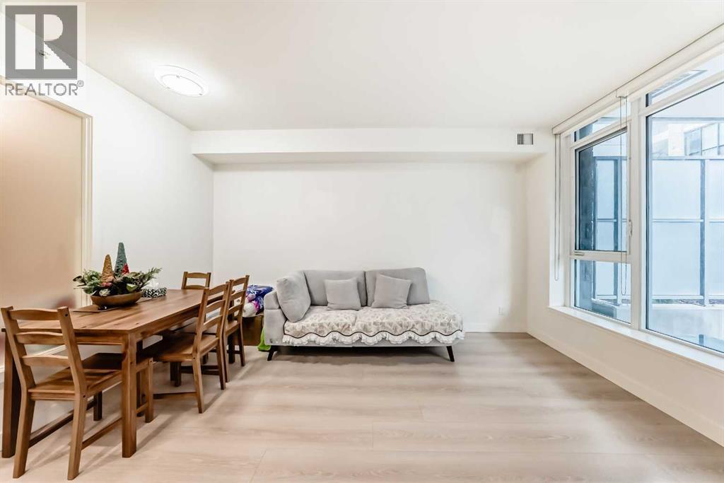 #104 108 Waterfront Court SW - 9