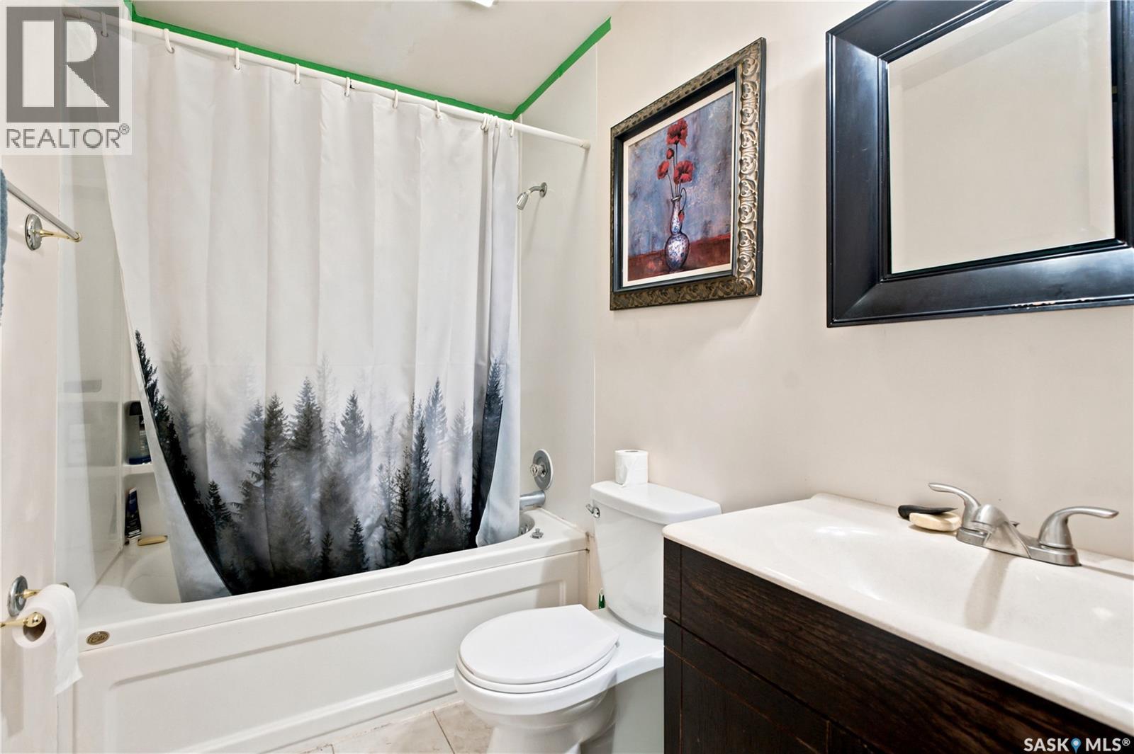 310 Douglas CRESCENT - Image 27