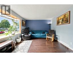 310 Douglas Crescent, Saskatoon, SK S7L4T4 Photo 15