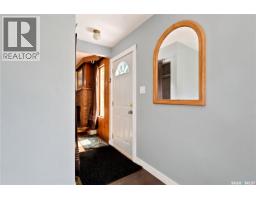310 Douglas Crescent, Saskatoon, SK S7L4T4 Photo 19