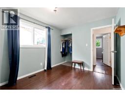 310 Douglas Crescent, Saskatoon, SK S7L4T4 Photo 23