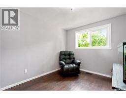 310 Douglas Crescent, Saskatoon, SK S7L4T4 Photo 25