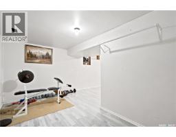 310 Douglas Crescent, Saskatoon, SK S7L4T4 Photo 35